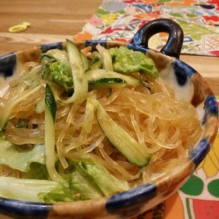 あと一品欲しい！ときの簡単春雨サラダ